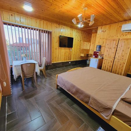 Atoom Lodge Jarash Extérieur photo