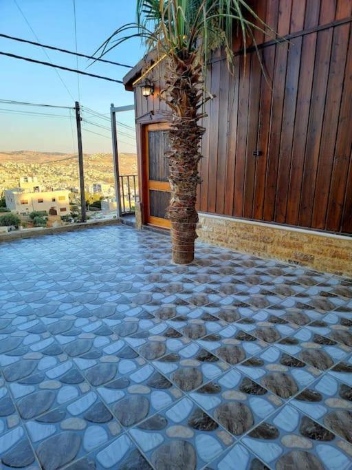 Atoom Lodge Jarash Extérieur photo